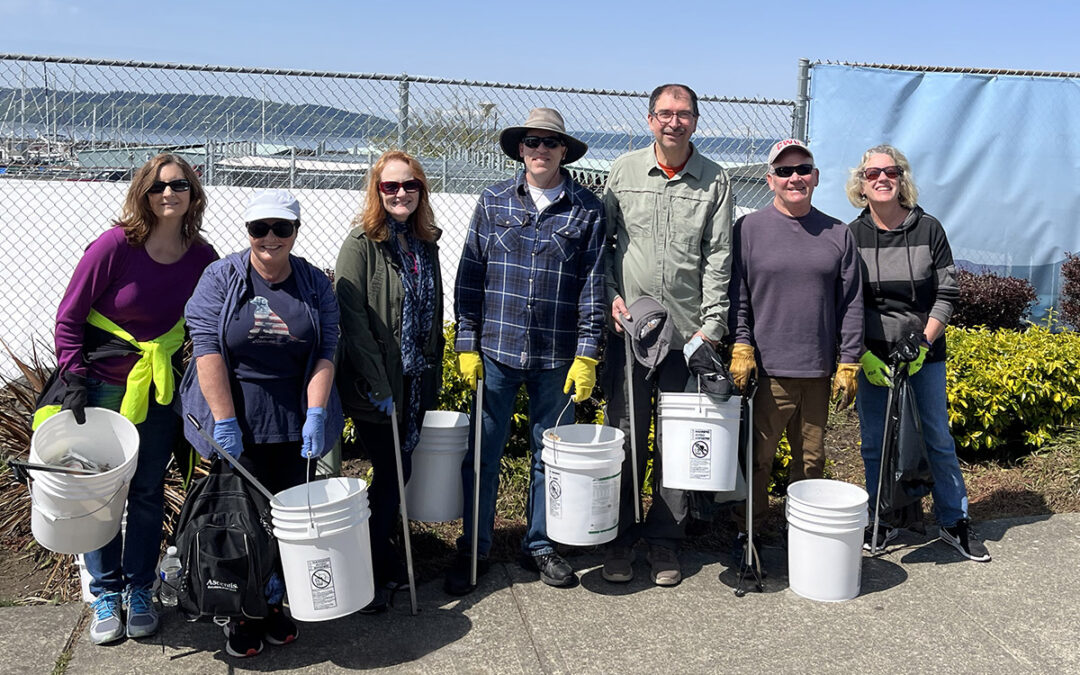 Waterland Walkers Gathered 25 lbs. of Trash on Earth Day